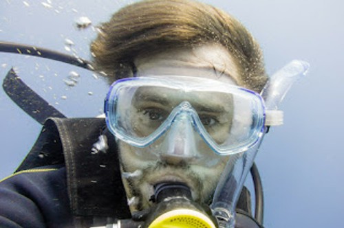 Scuba Diving Myths